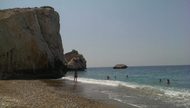 Aphrodite Beach (2) (640x362)